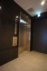 中央区湊１丁目分譲マンションの物件外観写真